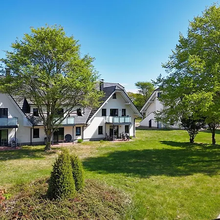 Strandresort Rex Rugia Ferienwohnung 10-2 Mit Sauna- Und Schwimmbadnutzung Im Ahoi Sellin Lobbe